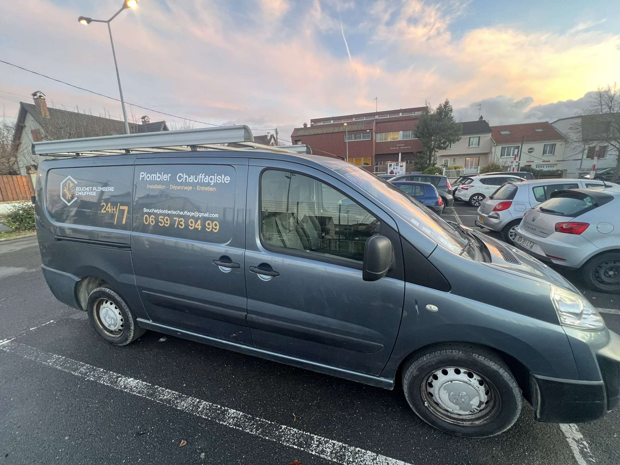 WhatsApp Image 2025-09-14 à 15.33.49_2727b89a